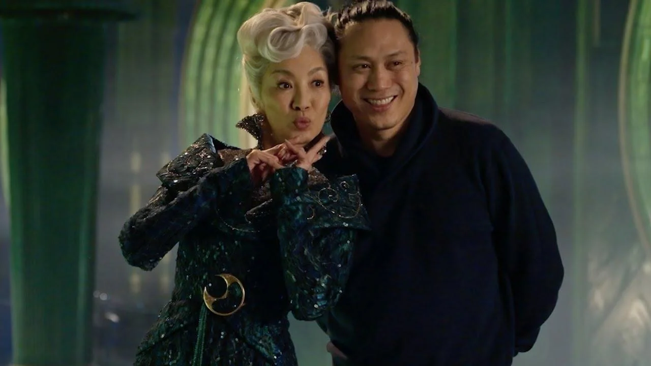 Wicked Featurette: meet Madame Morrible